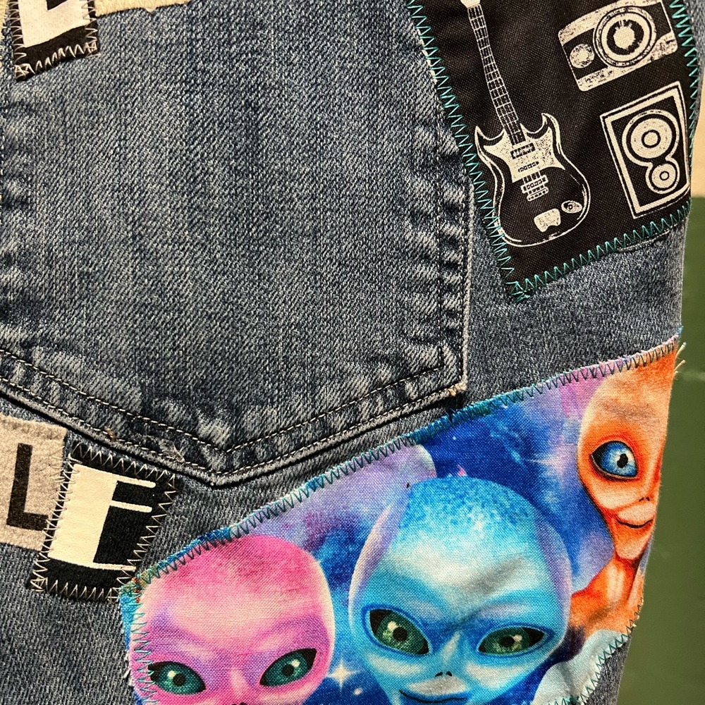 Muse Upcycled Custom Patchwork Collage Shorts Siz… - image 4